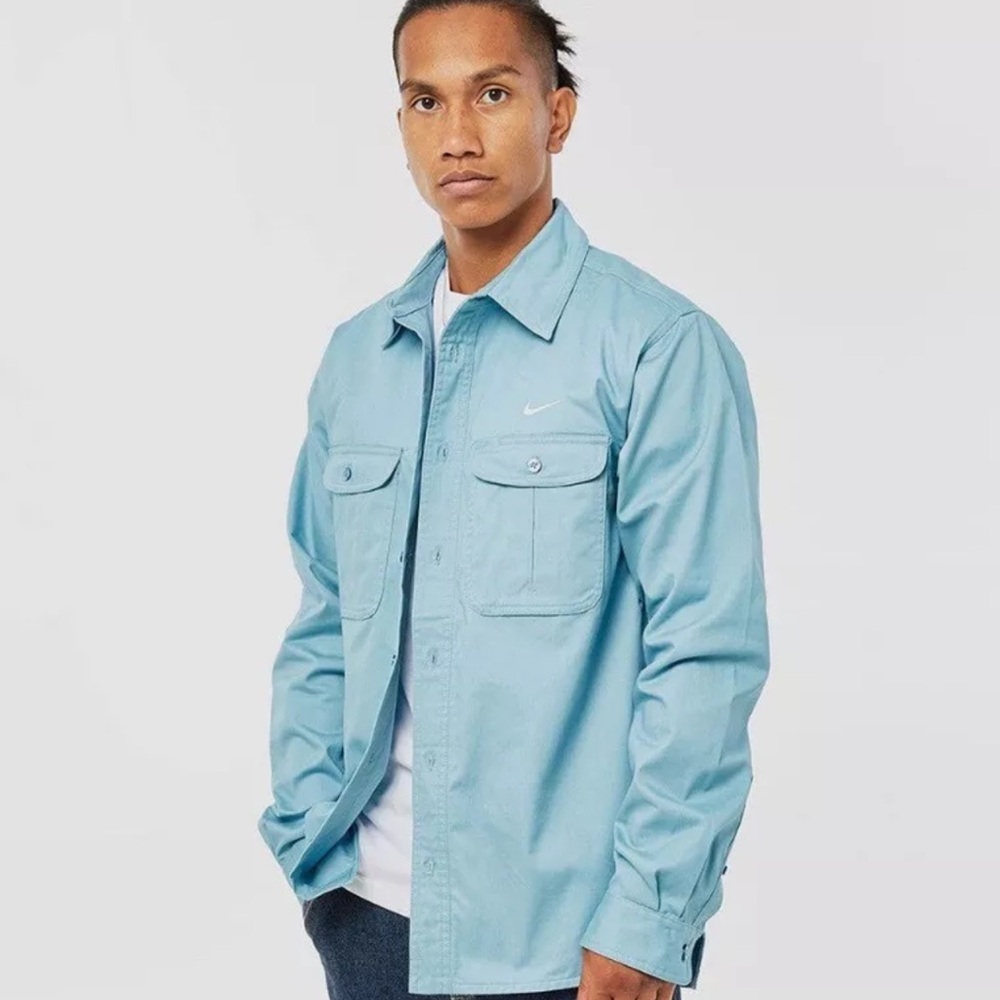 NWT Nike SB Woven Skate Long Sleeve Button Up - Men S- Blue with white swoosh